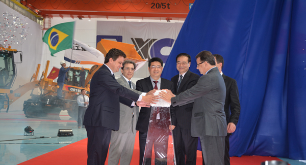 XCMG's first overseas wholly-owned production base - The Brazilian manufacturing base was completed and put into operation.
